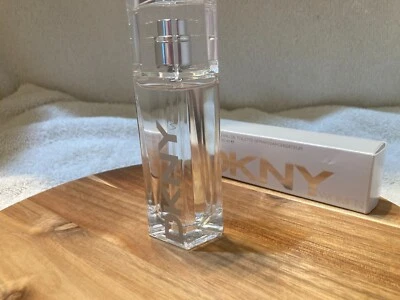 DKNY MUJER ENERGIZANTE Eau de Toilette 1 Onza - Nuevo con Embalaje Dañado. Foto 1 de 4