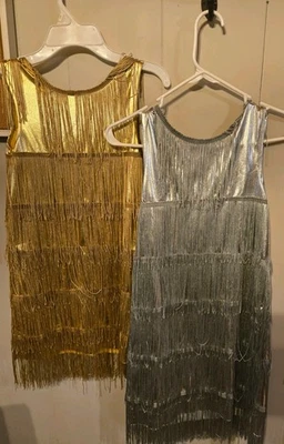 Vestidos para niña con temática Taylor Swift. Juvenil mediano e año grande. Fearless Fringe Foto 1 de 3