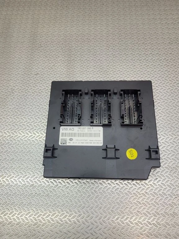 Skoda Yeti (5L) 2011 Comfort modulo carrozzeria 1K0937086R SVJ21868 - Immagine 1 di 4