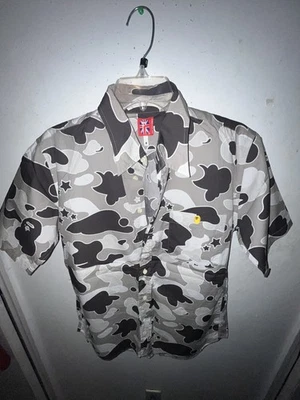 A Bathing Ape Bape Snowcamo Snow Camo Short Sleeve Shirt Size M - Image 1 of 4