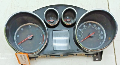 Vauxhall Astra J MK6 1.7 CDTI Speedometer Instrument Cluster 13355667 2009-2018 - Image 1 of 4