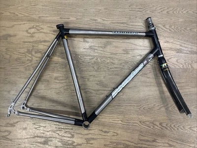 Cuadro de bicicleta de carretera Douglas Precision titanio horquilla carbono 59 cm Foto 1 de 4