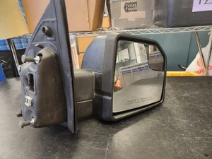 2015-2020 Ford F-150 Right Passenger Base Side Mirror OEM. Turn Signal/Heated - Picture 1 of 18