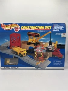 1997 Vintage Mattel Hot Wheels World Construction Site NIB Sealed 65875 - Picture 1 of 4