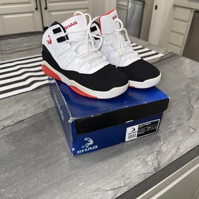 Shaq 全压白色高帮篮球鞋青少年 4.5 码 — 第 1/4 张图片