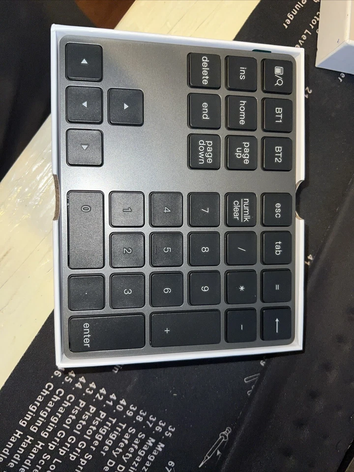 Bluetooth Keyboard Rechargeable Wireless Slim Numeric 34 Keys Aluminium - Image 1 of 1