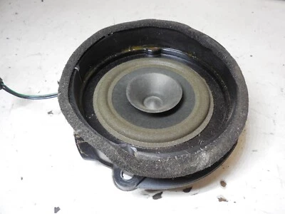 1997-2002 Mercedes Benz E300 E320 E420 Door Speaker Rear Left Driver Side - Image 1 of 4