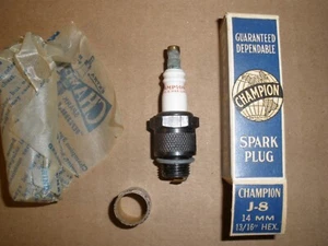 Vintage NOS CHAMPION J-8 Spark Plug w/Box 14mm Threads - Picture 1 of 6