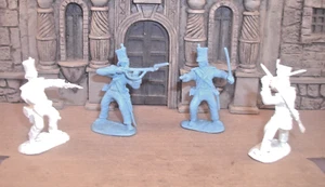 Lot of 4 1/32 Alamo Paragon Mexicans Custom Poses #222 - Picture 1 of 1