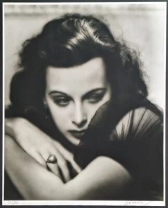 George Hurrell Firmado Edición Limitada Hedy Lamarr, Estampado Gelatina Plata 20"x24" - Imagen 1 de 3