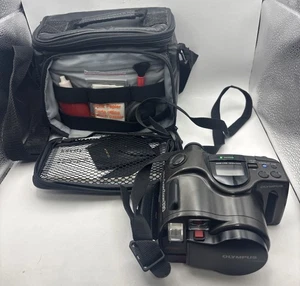 Olympus Infinity Super Zoom 330 fotocamera autofocus con borsa, manuale, accessori - Foto 1 di 14