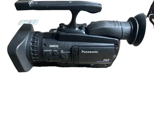 253 Hours Panasonic HD AG-HMC40P AVCCAM 10.6 MP 1080i SD HD Video Camera Tested - Picture 1 of 5