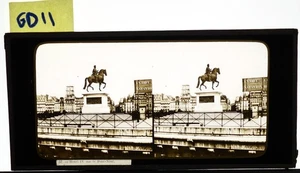Statue Henri IV Paris France - 8.5x17 cm glass stereoscopic 3D photograph - Picture 1 of 3