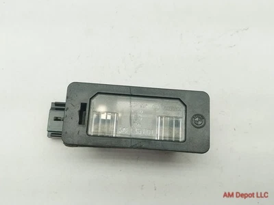 BMW 335i 335xi 328xi 328i E90 E92 2007 luz de matrícula bombilla incandescente Foto 1 de 4