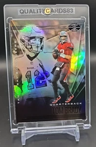 TOM BRADY RAINBOW HOLO FOIL ILLUSIONS CARD WITH CASE NFL TAMPA BAY BUCCANEERS - Picture 1 of 6