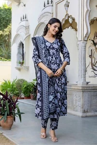 New Trends Bollywood For Women Black Floral Printed Anarkali Kurta And Trouser - Picture 1 of 4