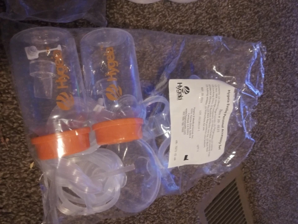 Juego extractor de leche eléctrico doble hygeia. Foto 1 de 4