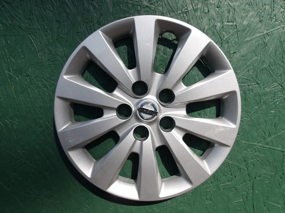 КОЛПАКИ КОЛЕС NISSAN SENTRA 403153RBOE ЗАВОДСКИЕ ОТ ОРИГИНАЛЬНОГО ПРОИЗВОДИТЕЛЯ 2013–2019 ГОДОВ 53089 U5 - Изображение 1 из 1