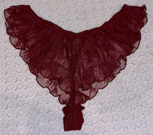INTIMATELY FREE PEOPLE Care FP Reya Lace Black String Bikini Panty Womens Sz S 5 - Picture 1 of 3