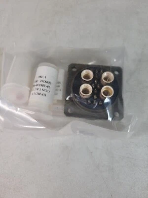 (1 NEW) Amphenol Type Bendix  10-341052-68P Connector Circular MIL Spec + Pins - Image 1 of 4