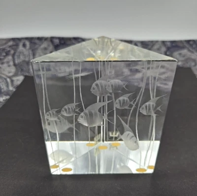 Escultura de prisma de cristal de acuario Kosta Boda FIRMADA Vicke Lindstrand #97105 Foto 1 de 4