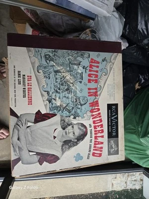 RARE ORIGINAL CAST ALICE IN WONDERLAND Bambi Linn  1947  78 RPM Record Set K 13 - Image 1 of 2