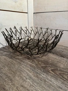 Brutalist Rustic Fruit Bowl MCM Twig Basket Centerpiece Metal Thatch Nest 12" - Picture 1 of 6