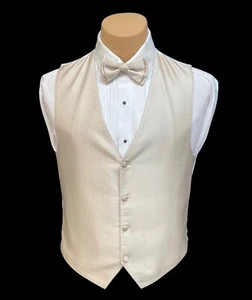 Men's Larr Brio Champagne Tuxedo Vest & Tie Bow or Long Wedding Groom Prom - Picture 1 of 8
