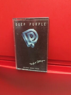 DEEP PURPLE Perfect Strangers Cassette 1984 Album  - Image 1 of 4