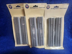 3 x Lionel HO Magnelock Track 4-pack - 9" Straight - Code 83 Nickel Silver Rail - Picture 1 of 2