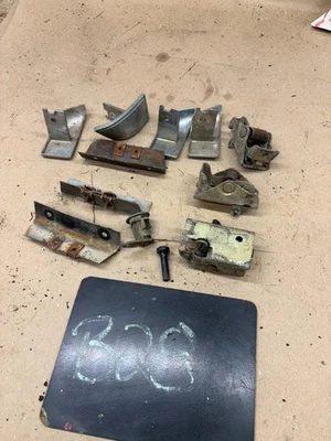 Ford Bronco F100 F150 F250 F350 1978 1979 manija de puerta interior grande lote taza mou Foto 1 de 4