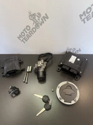 Juego de cerraduras y ECU Ducati Monster 937 - 59822451A Juego de cerraduras Ducati Monster 937 2021- Foto 1 de 4