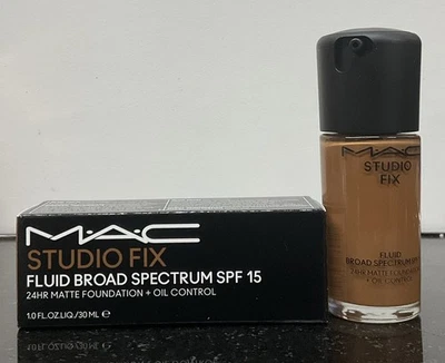 MAC Studio Fix Fluid SPF 15 24HR Matte Foundation+Oil Control C55 1 OZ /30 ML - Image 1 of 4