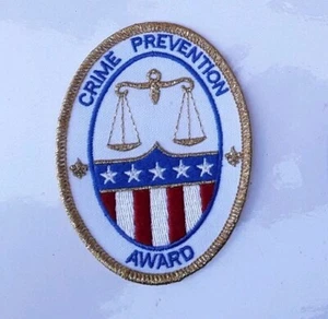 💥🔥Vintage Crime Prevention Award BSA Boy Scout Original Collectible Patch - Picture 1 of 2