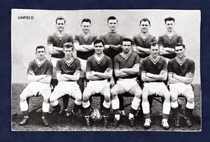 D C THOMSON-STAR TEAMS OF 1961-#14-LINFIELD - Picture 1 of 1