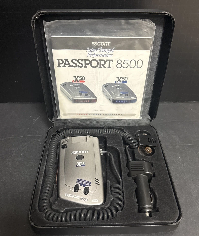 Escort Passport 8500 X50 Blue Display Radar Laser Detector Complete Case Tested - Image 1 of 4