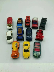 Mixed Lot of 12 Die Cast Cars trucks Vehicles Hot Wheels Matchbox Various Types - Picture 1 of 4