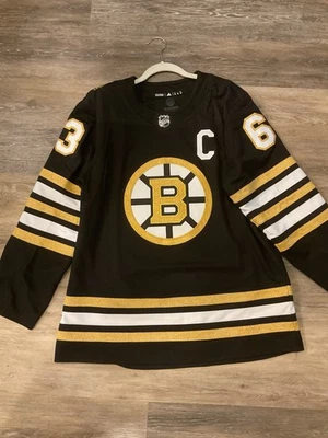 Camiseta Boston Bruins Centennial Home Brad Marchand Adidas Prime Verde Talla 52 Foto 1 de 4