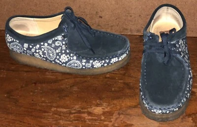 Clarks Paisley Wallabee Women’s Size EU 38 / US 8 Suede/Fabric Shoes - Image 1 of 4