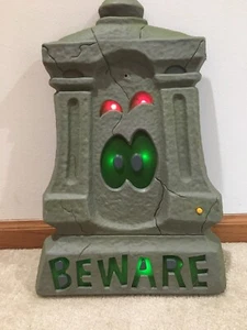 Animated Halloween Tombstone Motion Activated Sounds & Lights 18" Loud Used - Picture 1 of 6