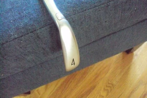 Titleist U500 4 iron HZRDUS Smoke 90g 6.0 stiff graphite 38.5" - Picture 1 of 4