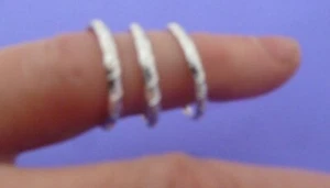 Lot of 120 pieces of Silver Rings, Cake Topper - Picture 1 of 2