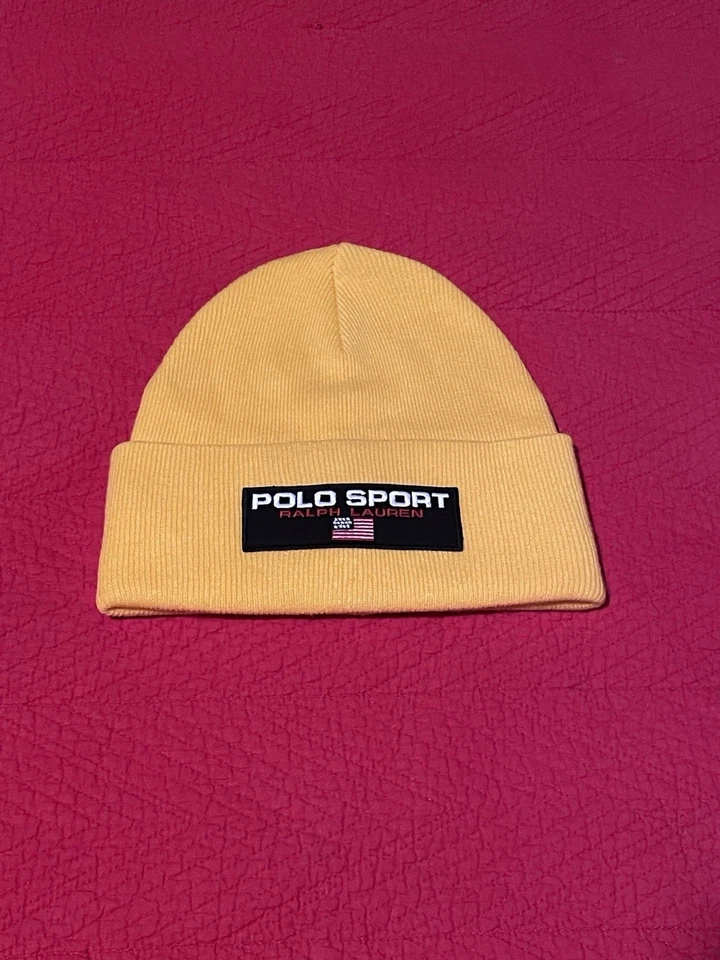 Polo Deportivo Amarillo Gorro Gorra Ralph Lauren De Colección Estilo Retro Foto 1 de 2