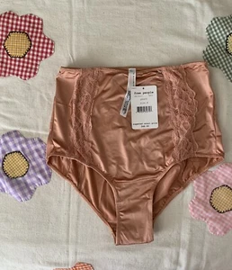 Pantillas cortas de baile Free People color melocotón Margot de altura alta en talla mediana - Imagen 1 de 4