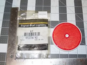 Signal Stat Lighting 57 Red Reflector 57 SAE-A 69 - Picture 1 of 3