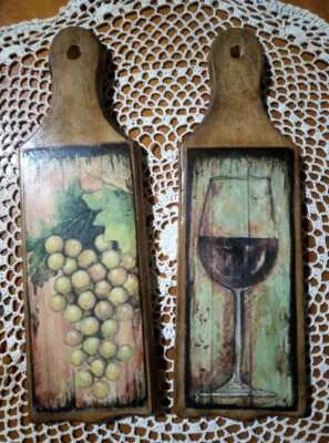 Juego de dos tablas de madera decoupage hechas de madera envejecida decorativamente para queso Foto 1 de 4