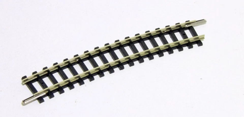 Minitrix  Curved Track Radius 3 15 Degree  (ref: 14917) - Image 1 of 1