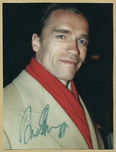Arnold Schwarzenegger - Rara bella foto originale firmata di persona - Parigi 1989 - Foto 1 di 1