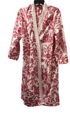Talbots Pink White Floral 3/4 Sleeve Pockets Wrap Cotton Robe Lace Trim Medium - Image 1 of 4