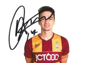BRADFORD: ALEX GILLIEAD SIGNED 6x4 2017/2018 PORTRAIT PHOTO+COA - Picture 1 of 1